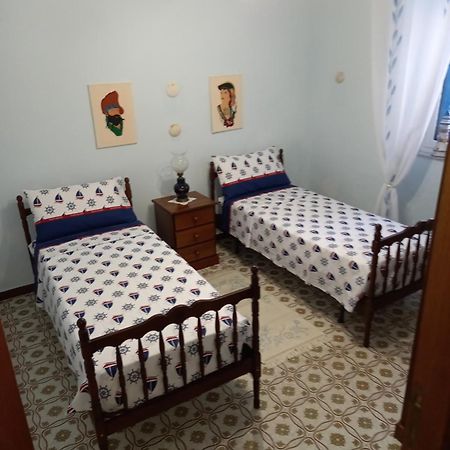 Casa Blu Oltremare Βίλα SantʼAntìoco Εξωτερικό φωτογραφία