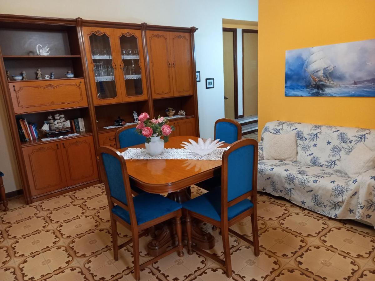 Casa Blu Oltremare Βίλα SantʼAntìoco Εξωτερικό φωτογραφία