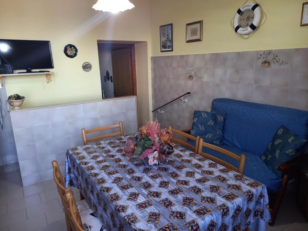 Casa Blu Oltremare Βίλα SantʼAntìoco Εξωτερικό φωτογραφία