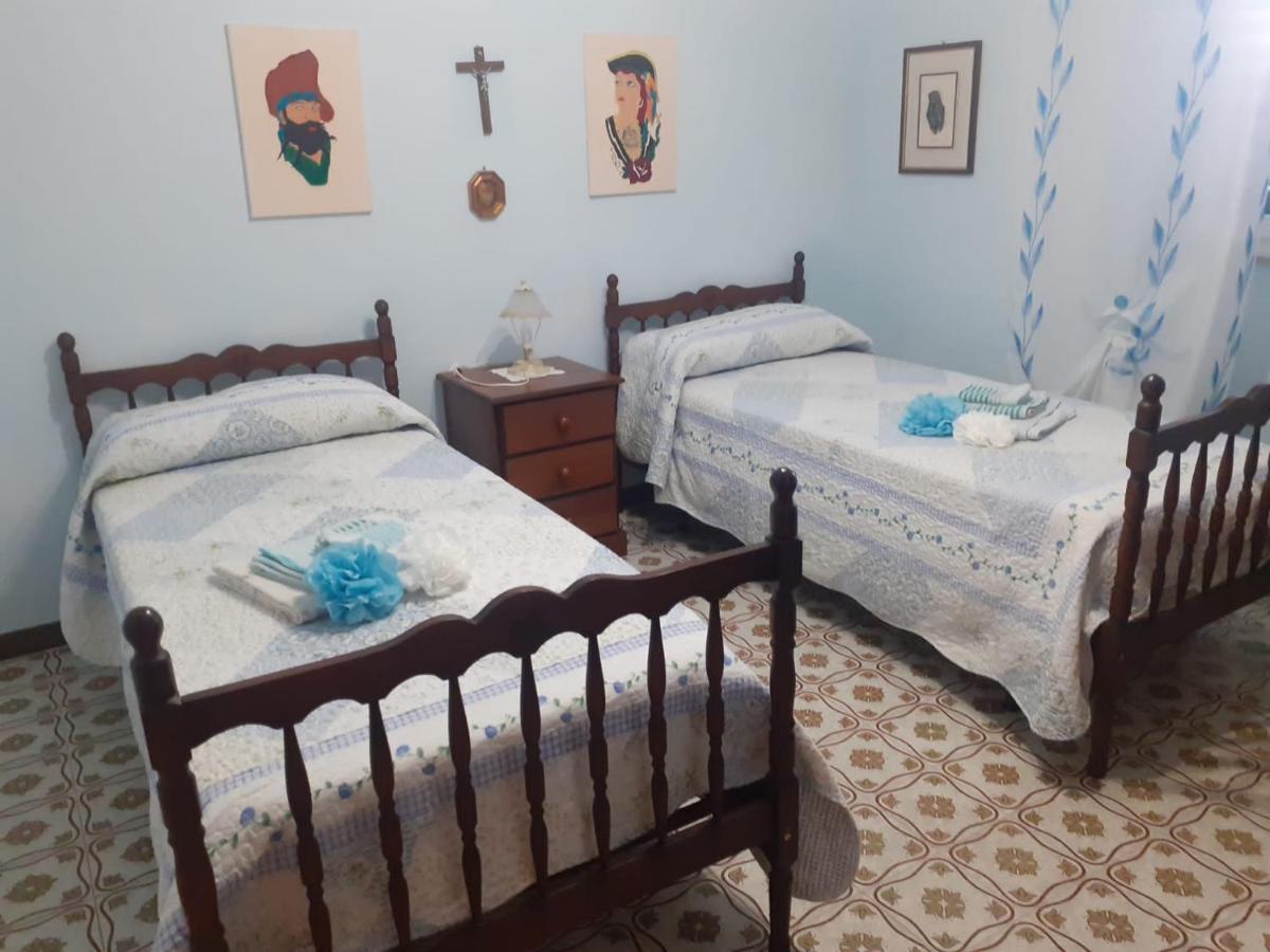 Casa Blu Oltremare Βίλα SantʼAntìoco Εξωτερικό φωτογραφία